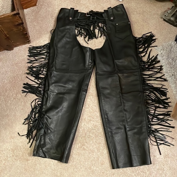 Men's ALLSTATE black leather chaps with side zippers. Size 3XL - Picture 1 of 4